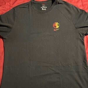 Men’s Nike Worldwide T-shirt